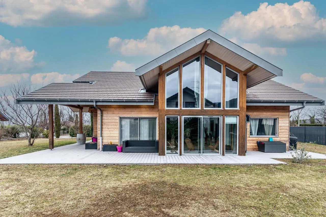 Villa Tout Confort - Piscine - Montagnes - Lac - Parking Armoy France