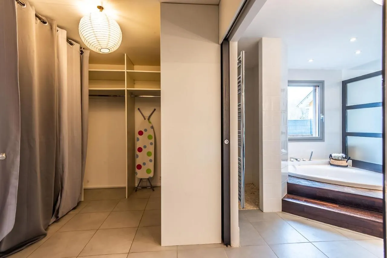 Villa Tout Confort - Piscine - Montagnes - Lac - Parking Armoy
